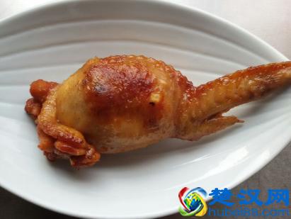  烤鸡翅包饭要注意什么（鸡翅包饭做法教程分享）