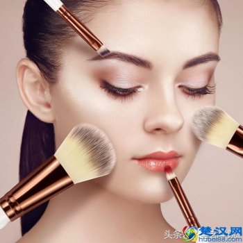  想学化妆？推荐全国排名前十的化妆学校，一个月出师