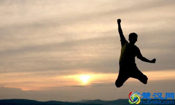  在网上干什么能赚钱（推荐五种网上赚钱的方法）