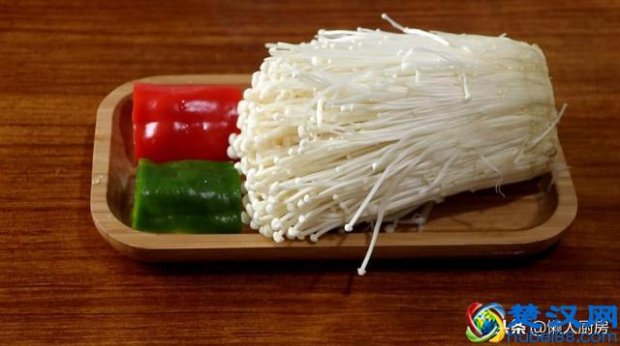  金针菇怎么做好吃（金针菇的这种做法，好吃又好看）