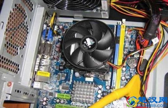  为什么电脑自动关机重启？五个方法帮你解决电脑自动关机