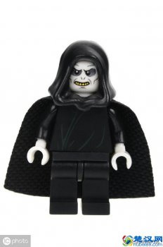  伏地魔是怎么死的概括（伏地魔的七个魂器如何被毁）