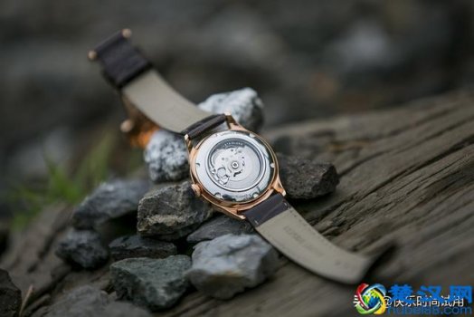  飞亚达手表维修点电话（飞亚达手表保修几年）