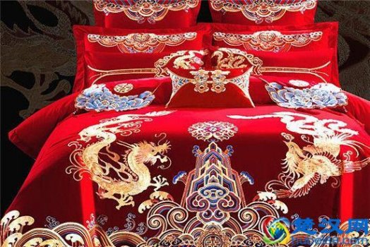 床上用品什么卖的比较快(床上用品十大家纺品牌)