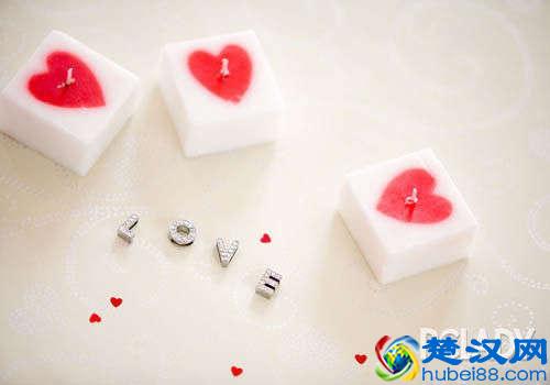  蓝颜知己和红颜知己什么意思？