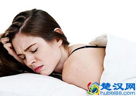  睡不着觉怎么回事？6种方法，快速治疗失眠困扰