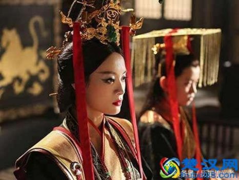 芈月是秦始皇的什么人,历史上有芈月这个人吗?