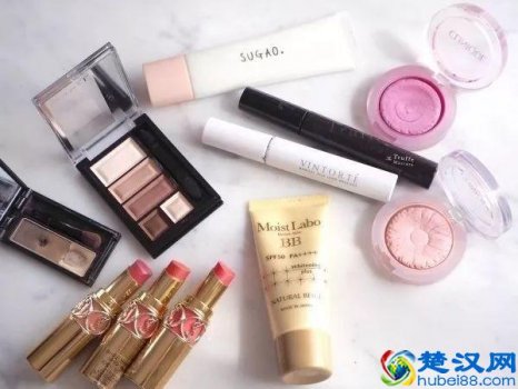  怎么学化妆 初次学（初学者化妆品购买清单）