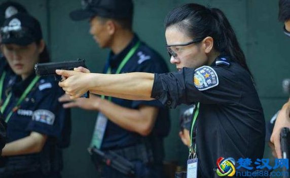  女生考狱警怎么样（狱警是不是公务员）