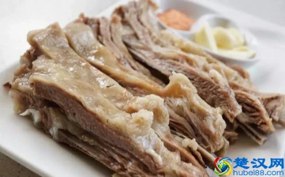  羊肉不能和什么一起吃（这三类人不适合吃羊肉）