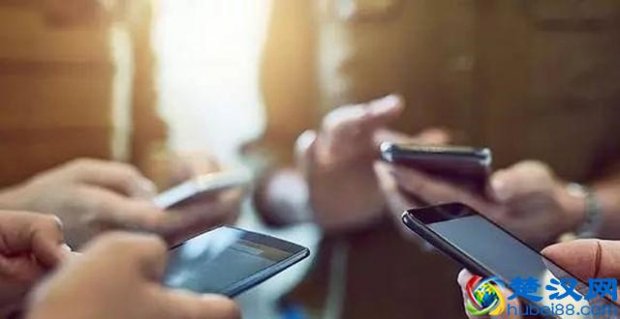  手机怎么省电（这些技巧保证你一下子就学会）