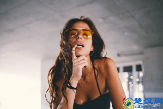  多愁善感是什么意思（哪些星座的女生最多愁善感）