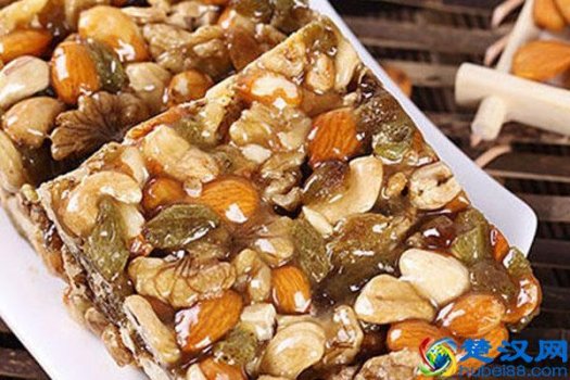  切糕是什么味道（切糕是哪里的产的）