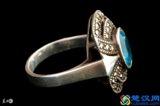  各种型号银饰分别是什么颜色（一张白纸，教你如何便知银饰真假）