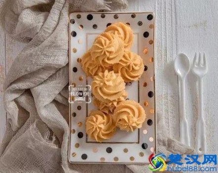  淡奶油可以做什么甜品吃？最简单的几种甜品做法