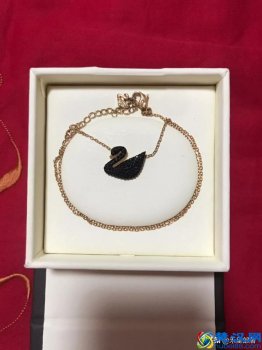  第一次和老婆过生日送什么好（送老婆超实用的10个礼物）