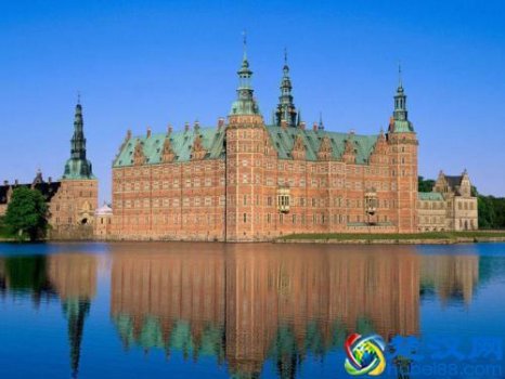  世界名校哈佛大学介绍（哈佛大学什么时候建立的）