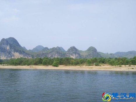  舍我其谁是什么意思（君临天下对应的词）