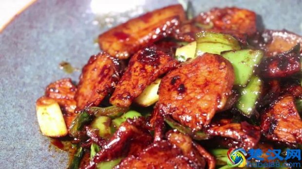  家常回锅肉怎么做好吃窍门（正宗四川回锅肉）