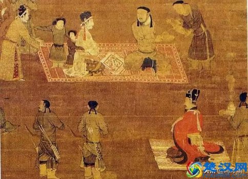 正襟危坐是什么意思