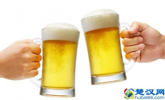  喝酒前吃什么好（喝酒前吃哪些食物能减少酒精对身体的伤害呢）