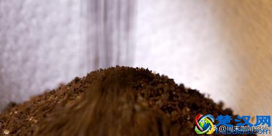  磨完的咖啡豆怎么煮（咖啡磨完煮还是冲）