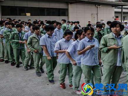  下乡开车做什么流动生意销量好（农村不可小看的流动小生意，既赚钱又自由）