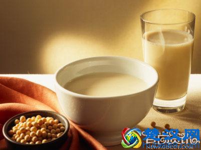 黄豆功效与作用（黄豆的功效药用价值）