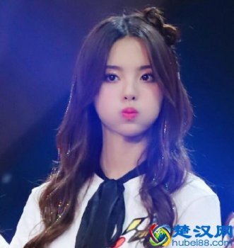  如何化妆（新手化妆基础步骤）