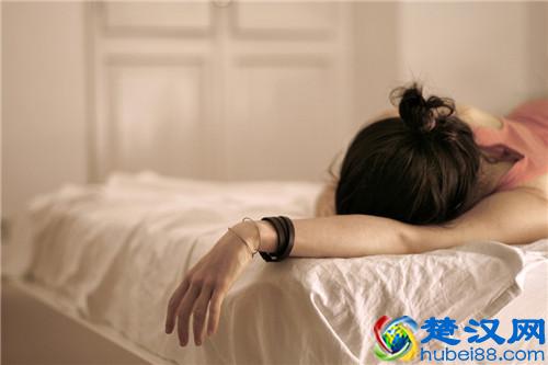  如何提高睡眠质量（养成提高睡眠质量的习惯）