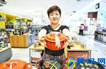  搪瓷餐具是什么材质对人休有害吗（如何辨别搪瓷和陶瓷）