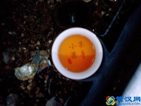  肉桂是什么东西味道味道如何（肉桂的功效与作用有哪些）