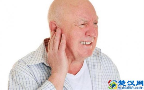  耳鸣是什么原因引起的？中医教你按穴位缓解，3种根治的方法（超级有效））