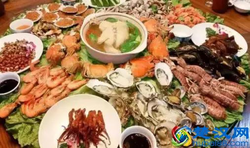  海鲜不能和什么一起吃（海鲜常识及禁忌有哪些）