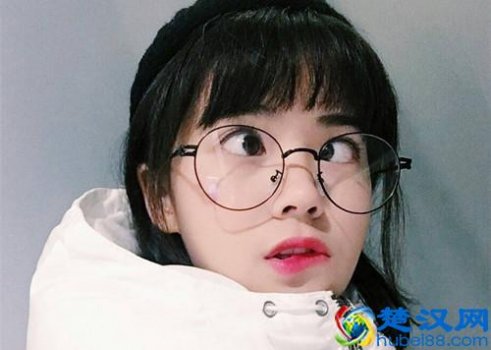  女生说尴尬是什么意思（情商高的聊天语句900句）