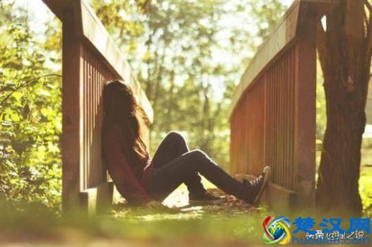  所谓伊人在水一方（很火的心情句子）