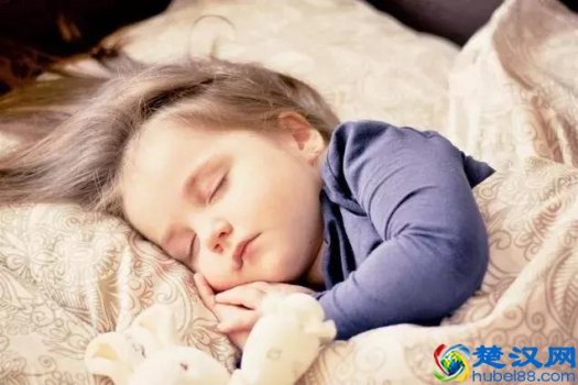  如何去黑眼圈最有效的方法发（7种简单的自制眼霜）