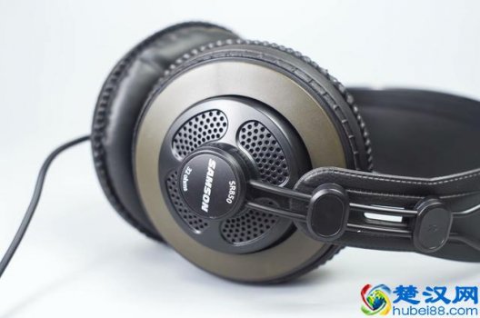  监听耳机和普通耳机有什么区别（监听耳机适合听歌吗）