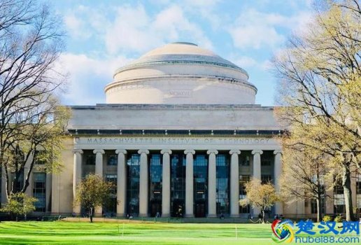  美国麻省理工学院在哪个位置（美国麻省理工学院什么实力）