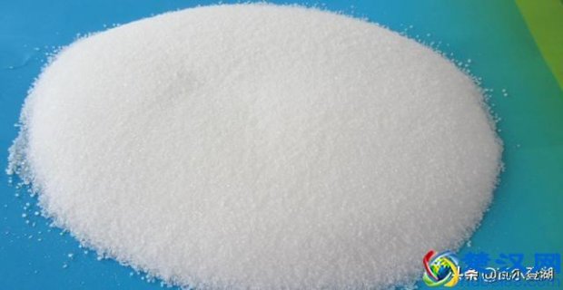  氯化钠是什么东西（氯化钠有消炎作用吗）