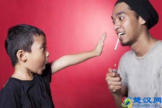  胸口痛是什么原因引起的（盘点这些引起不适的原因）