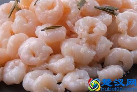  海虾怎么做给宝宝吃（婴儿吃河虾好还是海虾好）