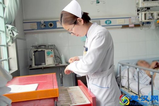  学医什么专业好找工作？学医最吃香的5个专业