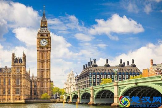  英国时差与中国时差（英国中国相差多久时间）