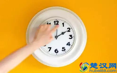  手表上的夏令时是什么意思（美国人过了100多年的夏令时而中国只推行了6年）