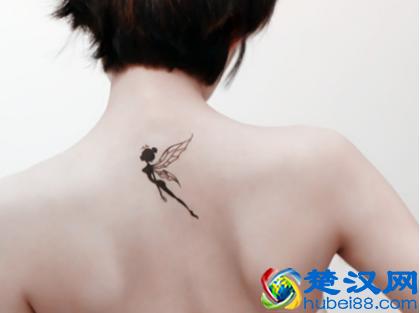  洗纹身多少钱一次（激光洗纹身2-3厘米多少钱）