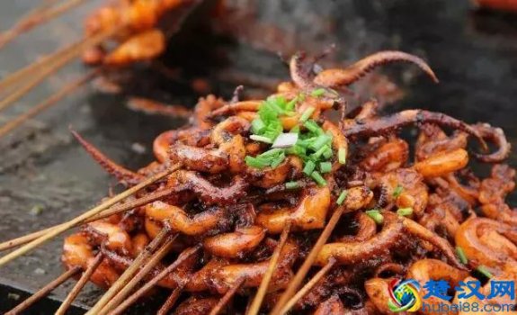  重庆什么小吃最好吃（重庆十大名小吃排名）