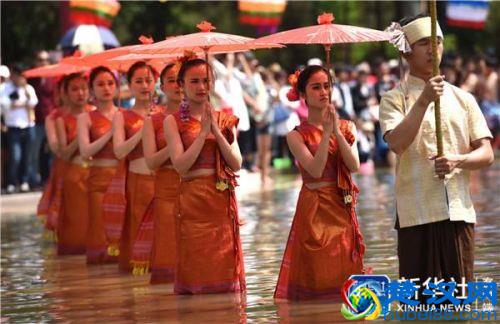  泼水节的来历（泼水节的来历由来及节日故事）