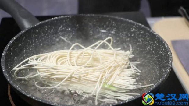  炒面怎么做好吃（炒面最好的吃做法窍门）