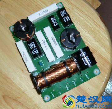  音箱分频器制作教程，低音分频器绕几圈